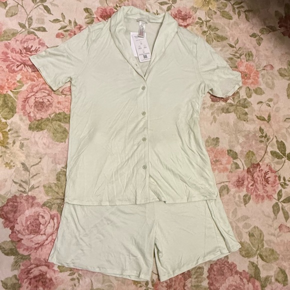 Hanro Other - HANRO NWT Natural Comfort TENCEL™ Button Front Pajama Set Retail $230+